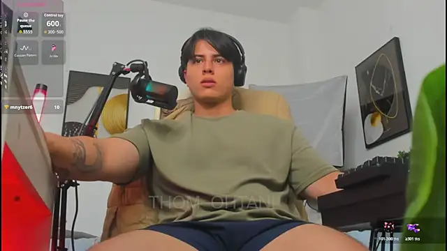 Chat XXX ao vivo de Thom_Ohtani
