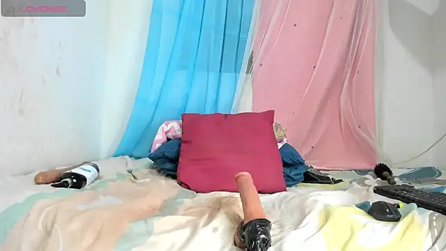 CandyyDoll1's Live XXX Chat