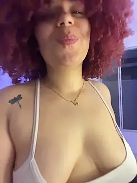 Leyah__のライブXXXチャット