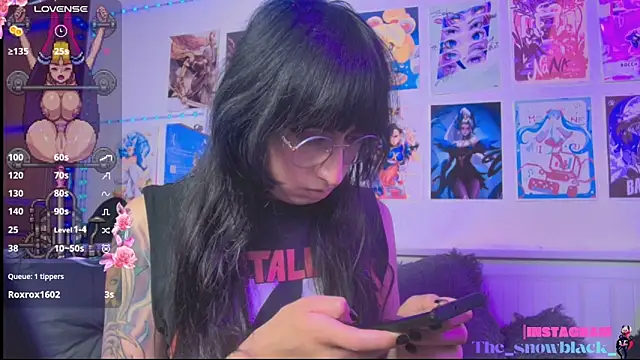snowblack_'s Webcam Show