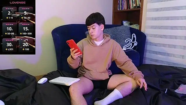 Онлайн чат XXX tightncuteass
