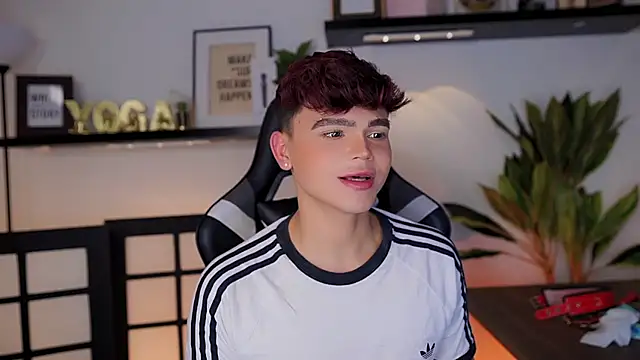 PRINCE_STEV live XXX chat