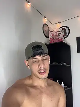 Roronoa__Zoro 라이브 XXX 채팅