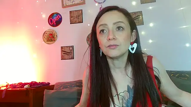 Katicalatinmilf Live XXX Chat