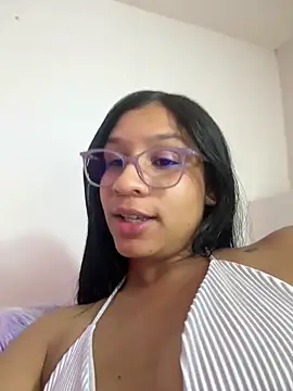 Danaeluxe's Webcam Show