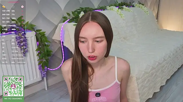 แชท XXX สดของ ElfredaTupy