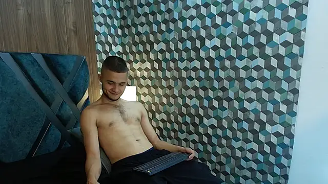 Joaho_Fernandez's Webcam Show