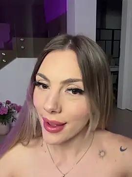 FrancescaNappi Adlı Modelin Canlı XXX Sohbeti