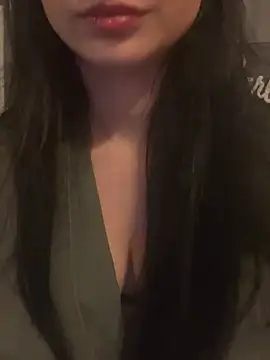 LaPetitechienne1's Live XXX Chat