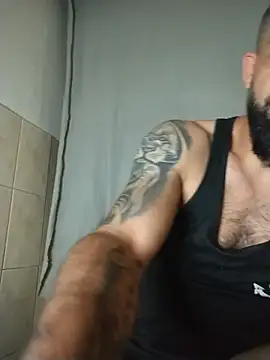 Chat XXX ao vivo de Tommy_Porn_