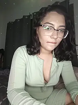 charlotte_valentine Obrolan Langsung XXX