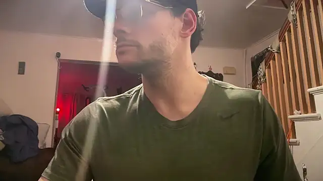 MasterDaddyCool's Live XXX Chat