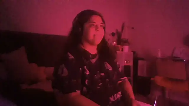1n0nlythroat's Live XXX Chat