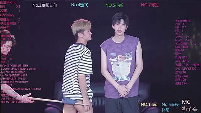 AAA-winner Chat XXX in diretta