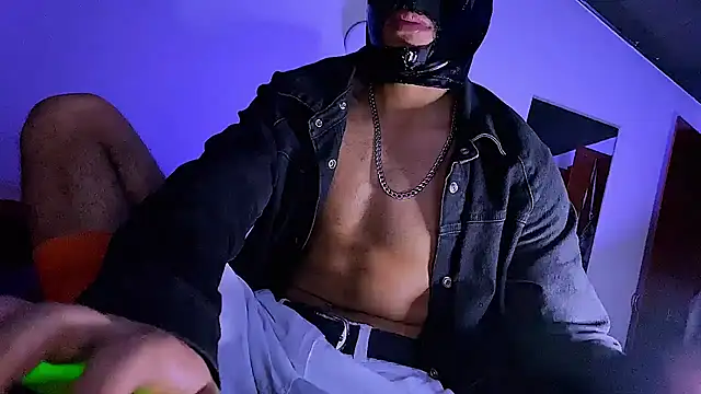 Show de 3v1l na webcam