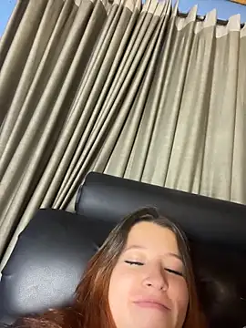 Chat XXX ao vivo de Ally_sunnn