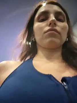 Chat XXX ao vivo de Izabella_Bella