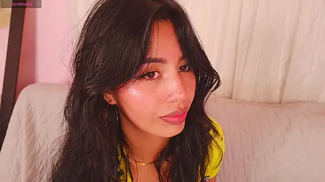 Chat +18 de Miss_Charlottet ao vivo