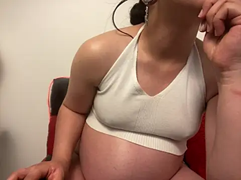 QueenLia's Live XXX Chat