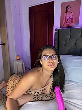 ema_zoe 라이브 XXX 채팅