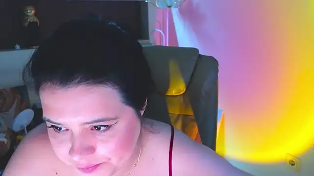 Malika_uAngel Adlı Modelin Canlı XXX Sohbeti
