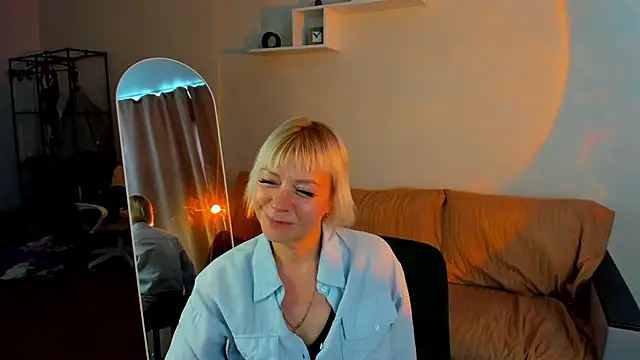 دردشة Ann_Annise الجنسية المباشرة