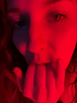 cheriontop1's Webcam Show