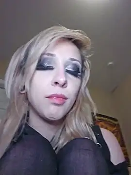 AmethystFoxx Live XXX-chat