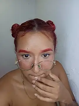 Chat XXX en directo de Lucero_777