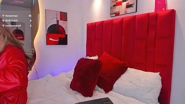 Онлайн чат XXX VictoriaStrom_