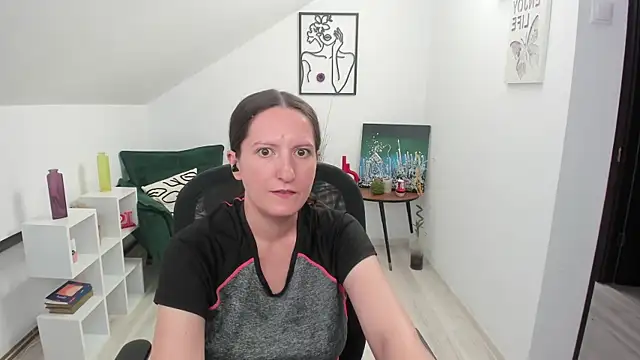 ChloeHottyX Webcam show