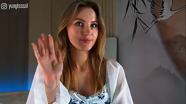 YungTessa Adlı Modelin Canlı XXX Sohbeti