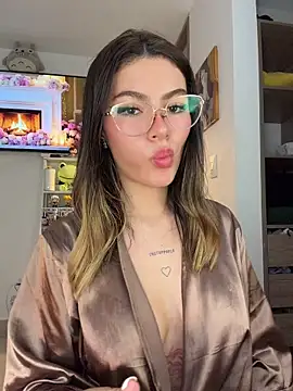 Chat XXX en directo de Your_Honeey