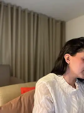 Zandrina Live XXX Chat