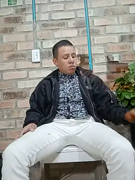 Živý XXX chat GaaraDiaz