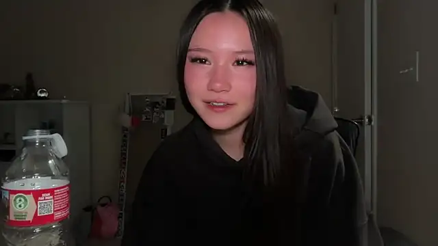 luvviviin Live XXX chat