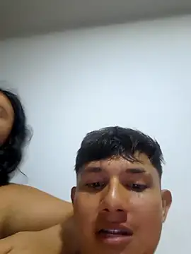 ParejaCurvy20 Webcam Show