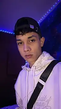 RoughDiamond_ – Naživo XXX chat