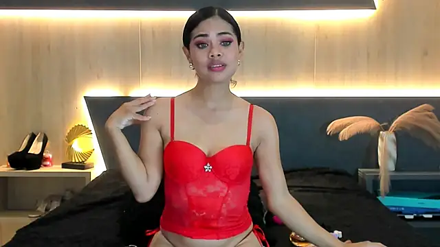LorenaVarga Chat XXX in diretta