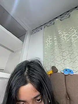 virginbrunette99 live XXX chat