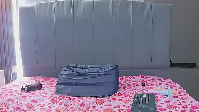 Vanessa_7_'s Live XXX Chat
