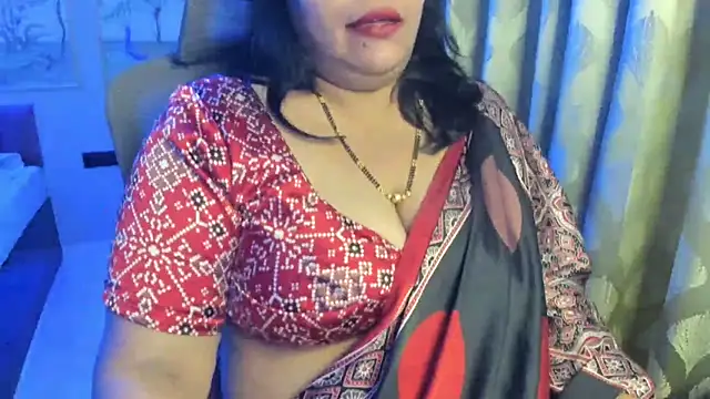 tarivishu11's Webcam Show