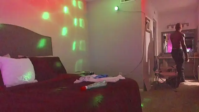 yiauana Live XXX-chat