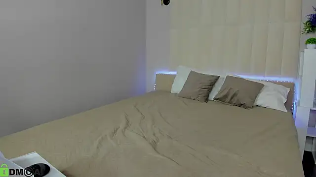 ZahabaGift Adlı Modelin Canlı XXX Sohbeti