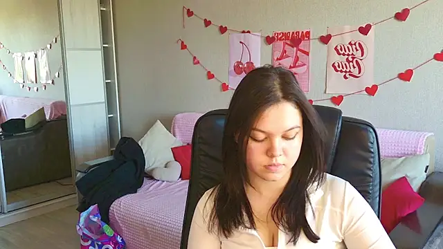 DelarySong – webcam-show