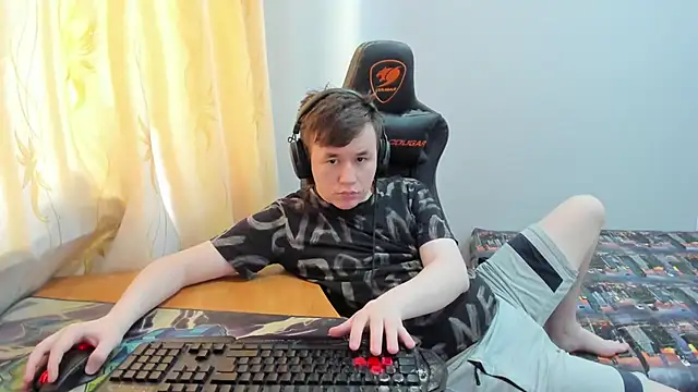 iliaskrislove: вебкам-шоу