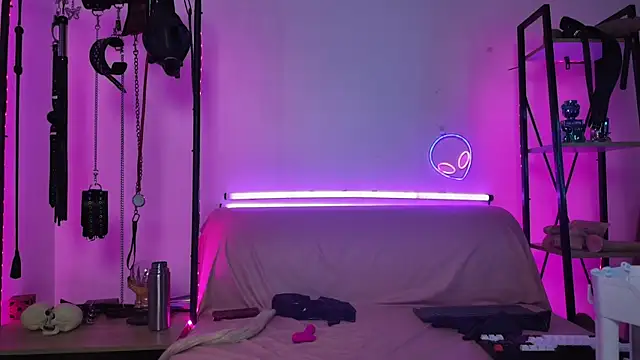 CyberXGoddessのライブXXXチャット