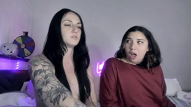 Chat +18 de torithequeen ao vivo