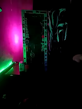 Aoidandelion's Live XXX Chat