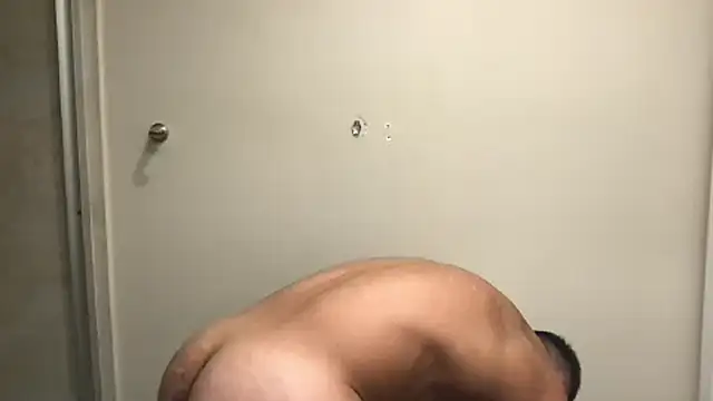 BigGuyMuscle Adlı Modelin Canlı XXX Sohbeti